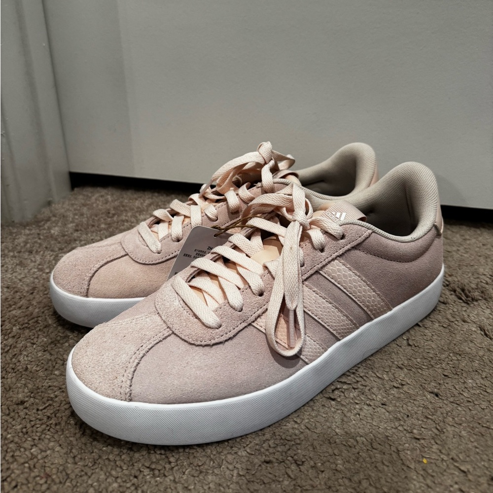 adidas VL Court 3.0 Sneaker (Women)
 
QUARTZ/ QUARTZ/ FTWR WHITE, Size 10M